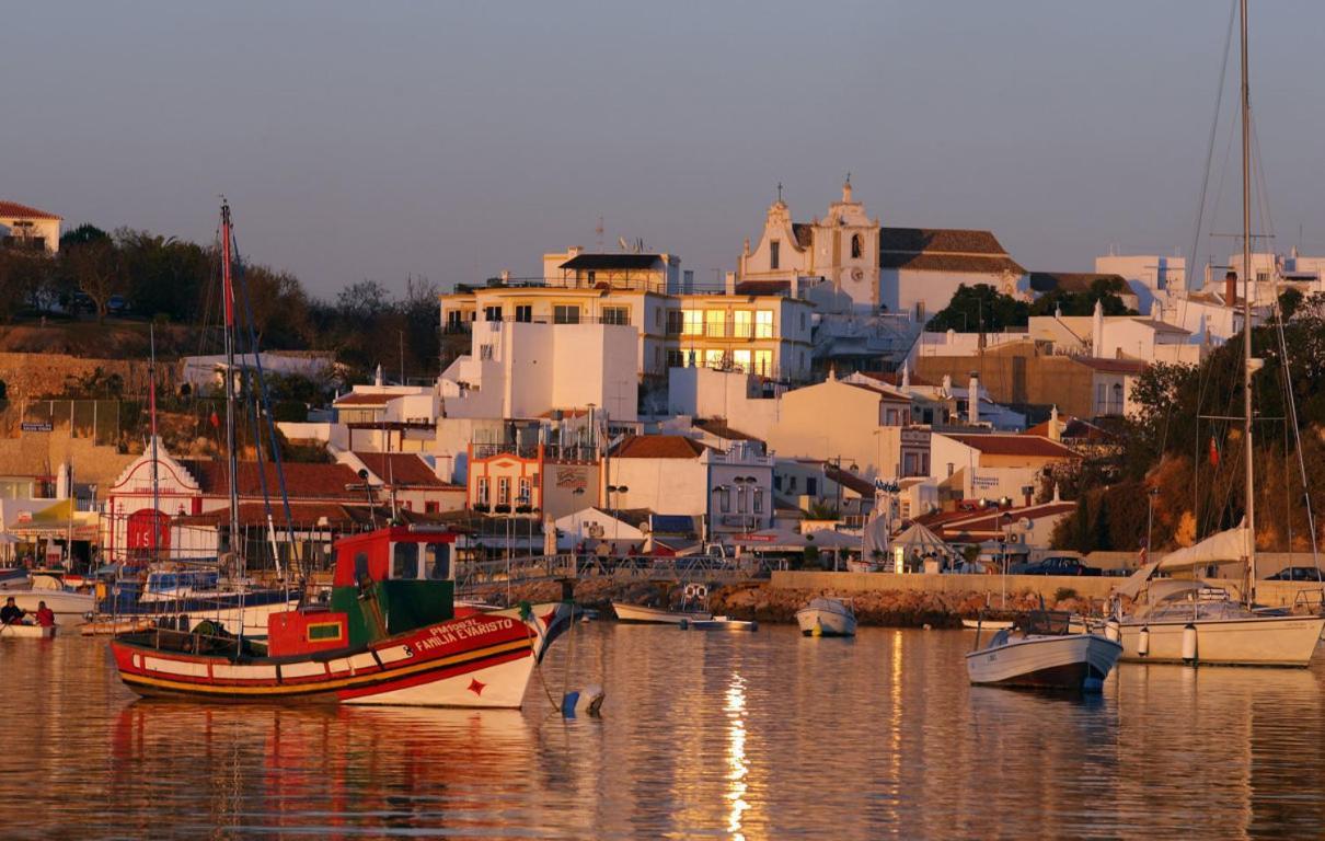 Buganvilia Residence Alvor Exteriör bild